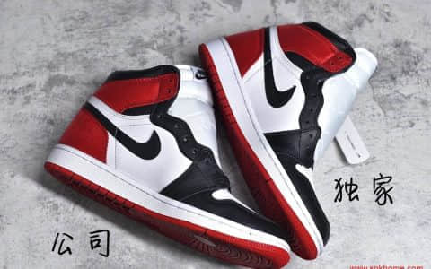 莆田AJ实拍 纯原AJ1 正品原鞋采购对比 Air Jordan 1 Satin "Black Toe" 丝绸黑脚趾  货号：CD0461-016