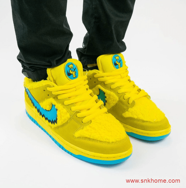 Grateful Dead x Nike Dunk SB “Bears Pack耐克Dunk SB低帮五只小熊板鞋 货号：CJ5378-700