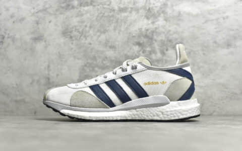 阿迪达斯菲董联名款 adidas x Human Made 阿迪达斯BOOST白蓝跑鞋 货号：FZ0551
