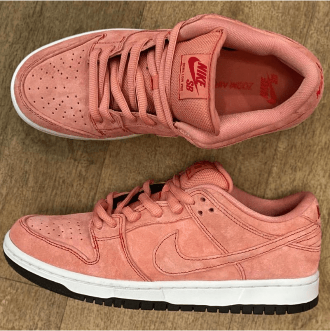 耐克SB Dunk粉色翻毛皮低帮 Nike SB Dunk Low “Pink” 耐克Dunk全新配色实物图曝光 货号：CV1655-600