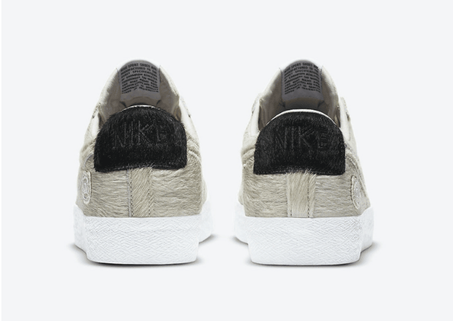 耐克开拓者马毛低帮联名款 Medicom Toy x Nike SB Blazer 全新耐克Medicom Toy联名 货号：CZ4620-200