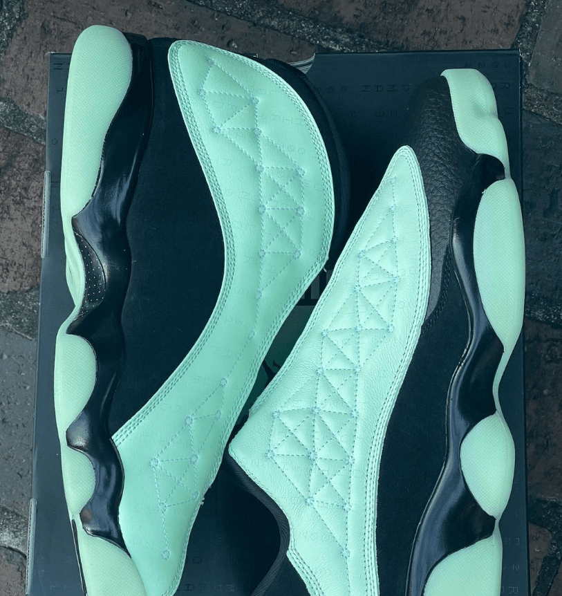AJ13光棍节新鞋 Air Jordan 13 Low “Singles Day” 低帮熊猫AJ13UV变色 AJ13真碳 货号：DM0803-300