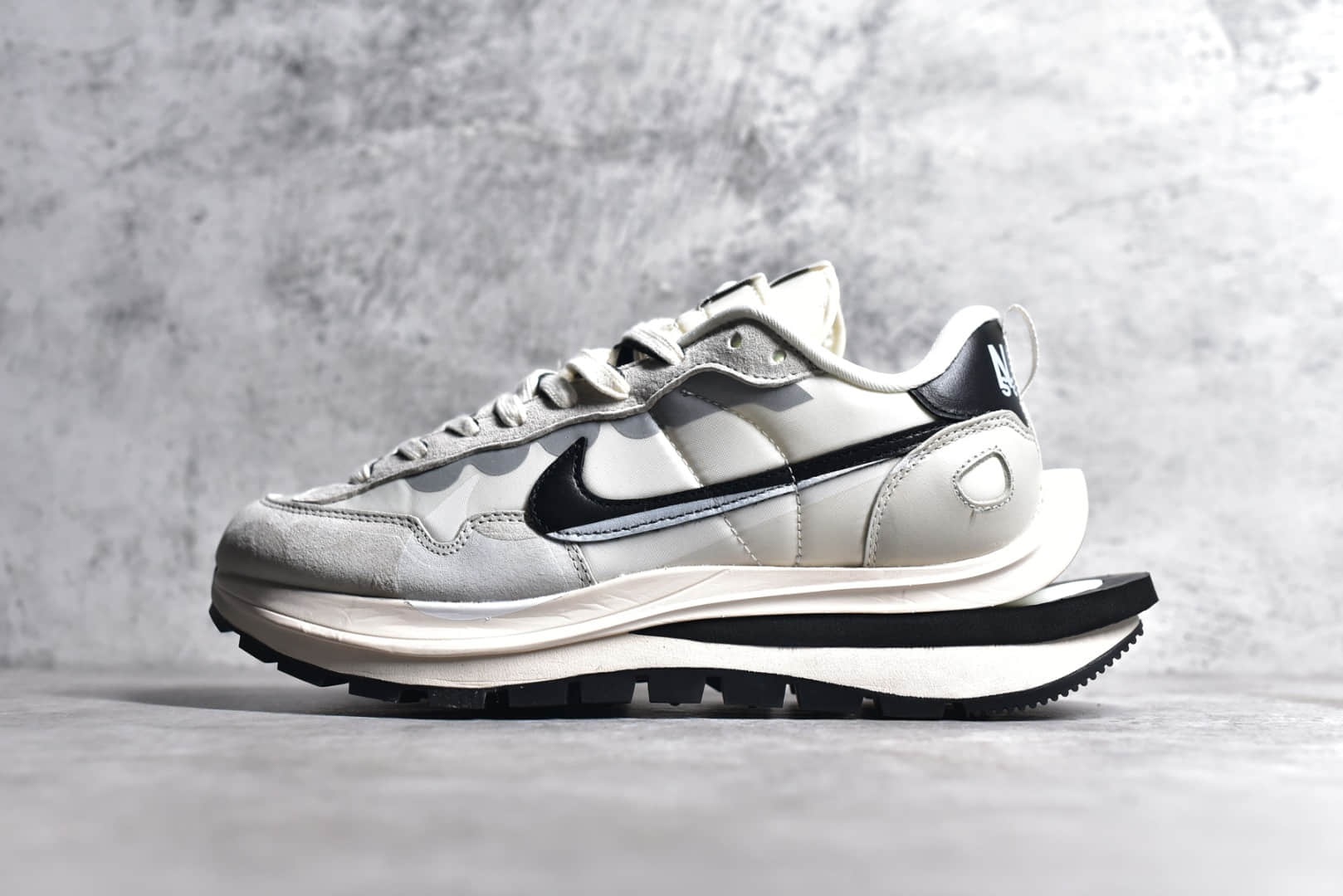 耐克华夫sacai联名白蓝新配色Sacai X Nike vaporWaffle